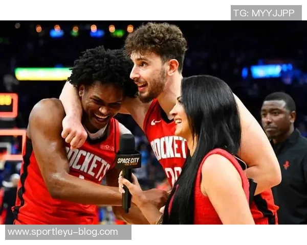 阿门期待与KD默契配合申京吸引力助力球队轻松得分